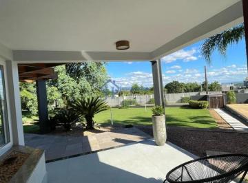 Casa · 496m² · 4 Quartos · 5 Vagas · Um Imóvel Exclusivo! A Casa dos Sonhos, Conforto, Sofisticação e Qualidade de Vida!