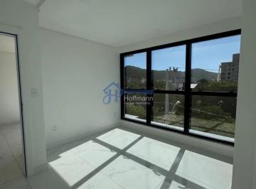 Apartamento · 92m² · 3 Quartos · 2 Vagas · Apartamento à venda em Mariscal, Bombinhas - Com Piscina e Portaria 24 Hrs
