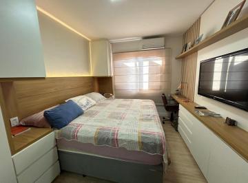 Apartamento · 74m² · 2 Quartos · 1 Vaga · Imóvel Semimobiliado com Suíte, churrasqueira e Sacada integrada em Novo Hamburgo - Ideal