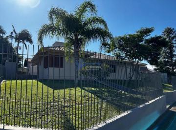 Casa · 147m² · 3 Quartos · 4 Vagas · Casa à venda em Novo Hamburgo, Petrópolis - Excelente Padrão Construtivo
