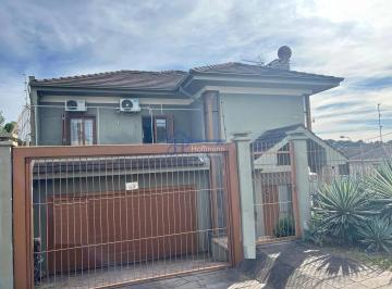 Casa · 219m² · 3 Quartos · 2 Vagas · Casa de Alto Padrão em Hamburgo Velho, Novo Hamburgo.