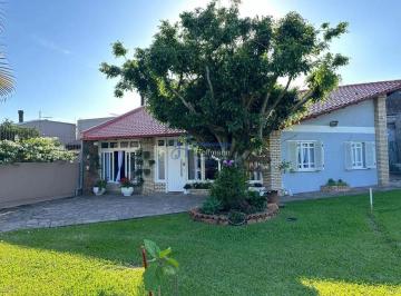 Casa · 113m² · 3 Quartos · 2 Vagas · Casa à venda em Novo Hamburgo, Jardim Mauá - Churrasqueira, Varanda e Quiosque
