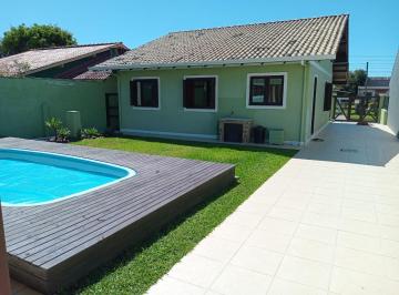 Casa · 146m² · 3 Quartos · 2 Vagas · Casa Mobiliada, com piscina no Centro de Imbé - Permuta por casa em NH ou Campo Bom.
