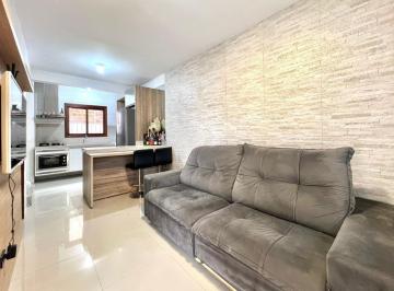 Casa · 72m² · 2 Quartos · 1 Vaga · Casa com Móveis Planejados à Venda em Novo Hamburgo