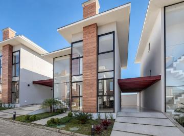 Casa · 4 Quartos · 1 Vaga · Casa com 4 quartos a venda no bairro Tijuca, Teresópolis RJ