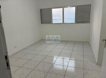 Apartamento · 30m² · 1 Quarto · 1 Vaga · Kitnet de 30m² de Frente a Praia