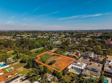 Terreno · 1320m² · SHIS QI 16 - LOTE ESPETACULAR LOCALIZADO EM UMA EXCELENTE POSIÇÃO