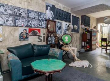 Casa · 69m² · 2 Quartos · 1 Vaga · Casa de 69 m² na Vila Cordeiro com 2 Quartos e Excelente Localização.