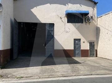 Comercial · 554m² · 3 Quartos · 2 Vagas · Galpão mais uma casa de 500m