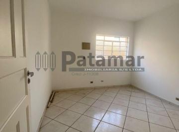 Casa · 293m² · 4 Quartos · 5 Vagas · Sobrado a venda com quatro quartos no Rio Pequeno.