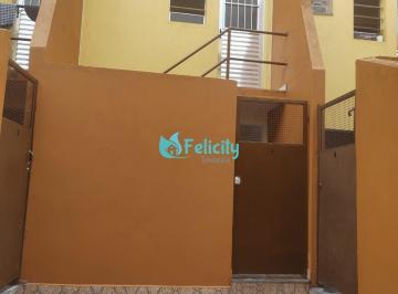 Casa · 40m² · 1 Quarto · 1 Vaga · Casa em Condomínio com 40 m², 1 Dormitório e Vaga de Garagem