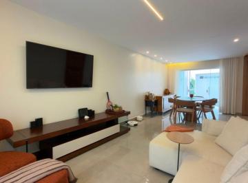 Casa en Venda de 3 quartos Fanny · Triplex mobiliado de frente para a rua no Fanny