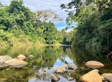 FUNDOS PARA ESSE LINDO RIO · Terreno com Fundos para o Rio Marumbi – Um Refúgio