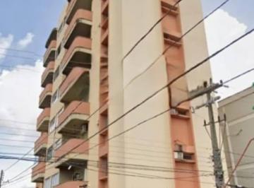 Apartamento à venda no Edifício Marília – Centro Sul, Teresina/PI | 128 m² | 3 Quartos | Próximo ao Colégio Santa Maria Goreth · Apartamento à venda no Edifício Marília – Centro Sul, Teresina/PI | 128 m² | 3 Quartos | Próximo ao