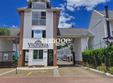 Casa · 200m² · 5 Quartos · 2 Vagas · Casa em Condominio fechado, 5 dormitórios com infraestrutura completa