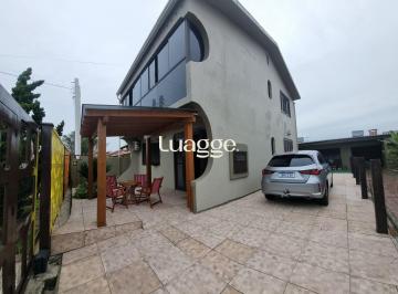 Casa · 180m² · 5 Quartos · 2 Vagas · Casa à venda - em Imbé