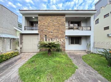Casa · 385m² · 5 Quartos · 3 Vagas · Casa semimobiliada com 5 dormitórios, piscina e 3 vagas no Camaquã Porto Alegre