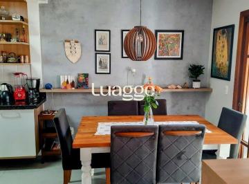 Casa · 177m² · 3 Quartos · 2 Vagas · Um Condomínio estilo Serrano em Poa, a 7 Min da Orla.