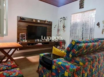 Casa · 180m² · 4 Quartos · Casa sobrado no Centro de 4 dormitórios