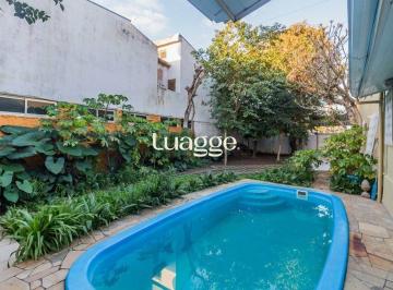 Casa · 307m² · 3 Quartos · 2 Vagas · Casa térrea com 3 dormitórios, suíte e 2 vagas,