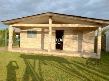 Casa · 70m² · 3 Quartos · 4 Vagas · Casa em Cidreira de 3 dormitórios próximo do mar
