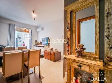 Apartamento · 41m² · 1 Quarto · Térreo reformado com pátio na João Alfredo, excelente para pets
