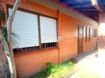 Casa · 132m² · 3 Quartos · 2 Vagas · Casa em Tramandai de 3 dormitórios e 2 vagas