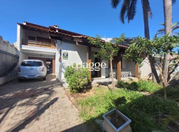Casa · 440m² · 4 Quartos · 4 Vagas · Casa à venda - em Camaquã