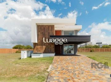 Casa · 293m² · 5 Quartos · 2 Vagas · Casa à venda - em Torres