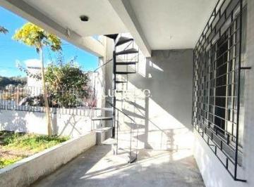 Casa · 121m² · 3 Quartos · 2 Vagas · Casa sobrado no bairro Jardim do Salso DESOCUPADA