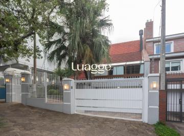Casa · 282m² · 4 Quartos · 2 Vagas · Casa com piscina no Chácara das Pedras