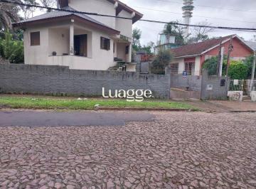 Casa · 305m² · 5 Quartos · 2 Vagas · Casa ampla 5 D E 4 Banheiros, 2 vagas - Sta Tereza - Porto Alegre