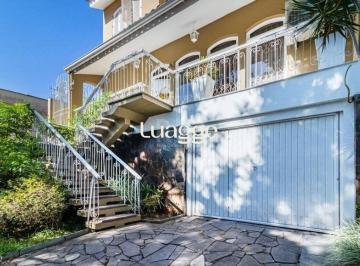 Casa · 264m² · 4 Quartos · 4 Vagas · Excelente casa de 264m² com 4 dormitórios no bairro Menino Deus