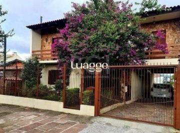 Casa · 388m² · 3 Quartos · 3 Vagas · Casa de 388m² com  3 quartos.