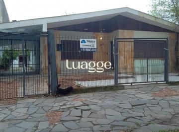 Casa · 257m² · 3 Quartos · 3 Vagas · Casa Térrea Precisando de reforma ,  com 4 dormitórios e 3 vagas de garagem