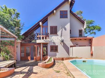Casa · 280m² · 5 Quartos · 3 Vagas · Excelente casa com 5 dormitórios no bairro Cristal