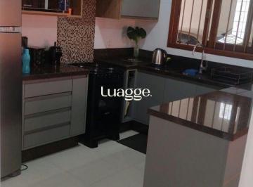 Casa · 500m² · 3 Quartos · 2 Vagas · Casa de 3 quartos e 2 vagas de garagem em Canoas.
