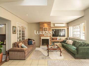 Casa · 270m² · 4 Quartos · 2 Vagas · Casa à venda - em Igara