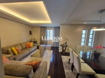 Casa · 300m² · 3 Quartos · 3 Vagas · Casa 4 Dormitórios 1 suite 3 banheiros piscina e churasqueira