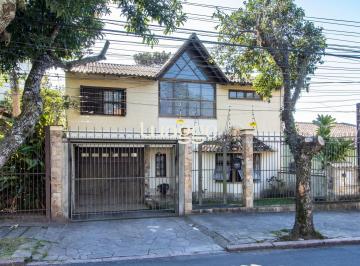 Casa · 357m² · 3 Quartos · 4 Vagas · Casa com 3 quartos e 357m² à venda em Tristeza, Porto Alegre.