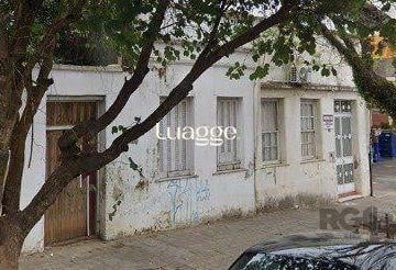 Casa · 340m² · 4 Quartos · Casa com 4 dormitórios no bairro Centro de Uruguaiana