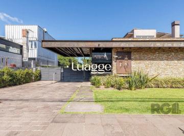 Casa · 513m² · 3 Quartos · 4 Vagas · Casa em condomínio fechado beira de rio, de frente para o clube dos Jangadeiros.