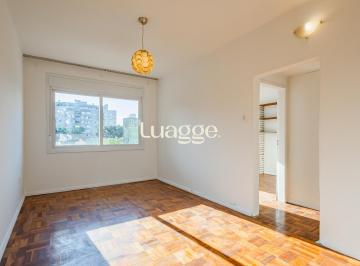 Apartamento · 122m² · 2 Quartos · Apartamento de 2 Quartos com pátio no bairro Petrópolis