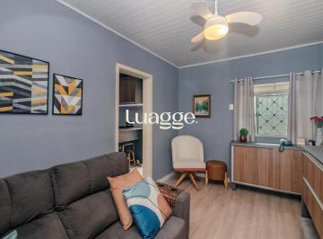 Casa · 100m² · 1 Quarto · 4 Vagas · Casa com 1 quarto, churrasqueira e 4 vagas no bairro Sarandi