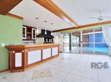 Casa · 324m² · 4 Quartos · 2 Vagas · Excelente casa de 324m² com 4 dormitórios e 2 vagas.