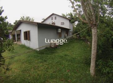 Casa · 230m² · 5 Quartos · 1 Vaga · Casa 5 dormitórios no bairro Ponta Grossa
