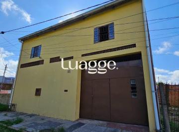Comercial · 200m² · 3 Quartos · 2 Vagas · Casa no bairro Restinga - 3 dormitórios