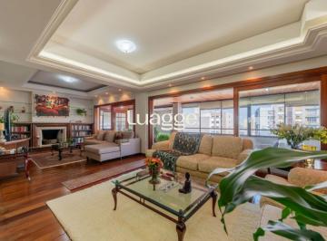 Apartamento · 302m² · 4 Quartos · 2 Vagas · Apartamento de 4 dormitórios, 2 suítes, 2 vagas e elevador na Castro Alves.