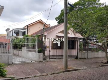 Casa · 245m² · 4 Quartos · 2 Vagas · CASA PRÓXIMO PUC/RS E TERCEIRA PERIMETRAL