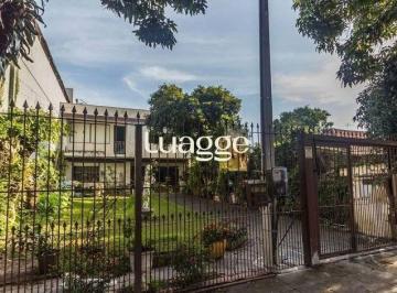 Casa · 251m² · 5 Quartos · 4 Vagas · Casa 250m² - 5 dormitórios, 2 suítes e 4 vagas no bairro Santa Maria Goretti